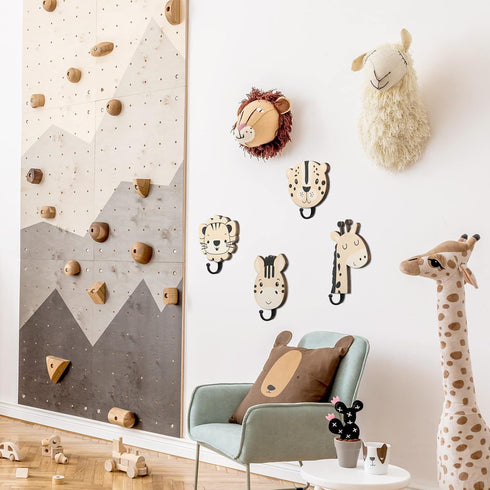 4 Qunclay Pcs Safari Animal Wall Hooks for Kids, Wooden Jungle Baby Safari Nursery Decor Hooks, Cute Lion Zebra Giraffe
