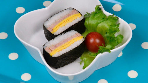 Onigiri Sand Maker C-451 for Bento, Onigirazu Cube Box, White (Japan Made)