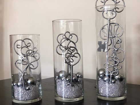 Floral Supply Online 9" Tall x 3.5" Wide Cylinder Glass Vase with Flower Guide Booklet for Weddings, Events, Home Decor