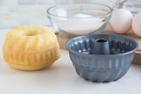 Fox Run Mini Fluted Pan with Center Tube, Preferred Non-Stick, 4-Inch