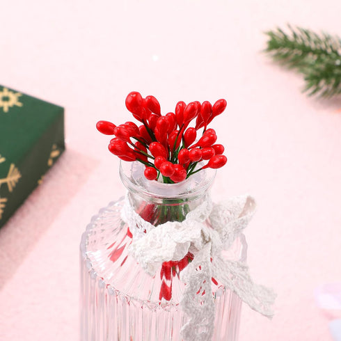 Pack 400 200 BBTO of Red Artificial Holly Berries, Christmas Fake Fruit Berries on Wire Stems for Christmas Tree