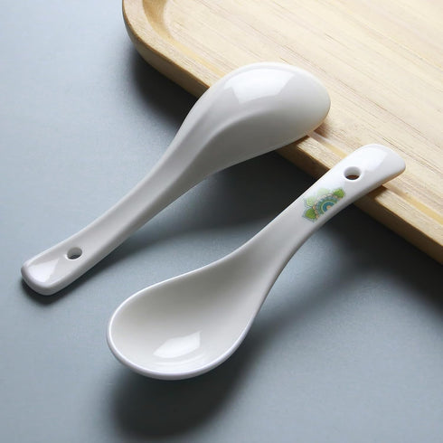 Set of 6 5.5" Asian Soup Spoons, White Ceramic Chinese Soup Spoons for Ramen, Pho, Wonton, Miso