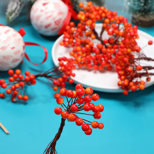 250 500 8 mm BBTO Artificial Holly Berries on Wire Stems, Stems with Pieces Fake Berries for Christmas Tree Decorations