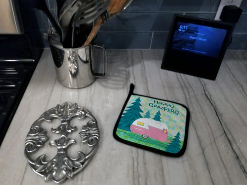 Caroline's Treasures VHA3004PTHD Happy Campers Glamping Trailer Pot Holders, Kitchen Heat Resistant, 7 1/2 x 7 1/2