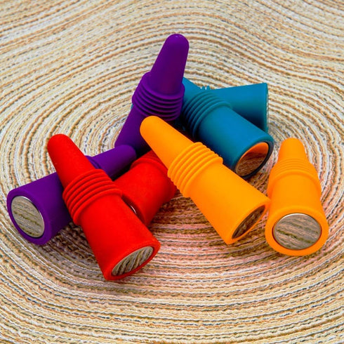 10 Pcs Wine Stoppers, CNYMANY Reusable Silicone Beverage Bottle Sealer with Grip Top for Cork to Keep Wine Fresh - Red,