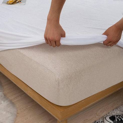 Kingnex Full Size Waterproof Mattress Protector, Quiet Breathable Premium Soft Terry Fitted Bed Cover