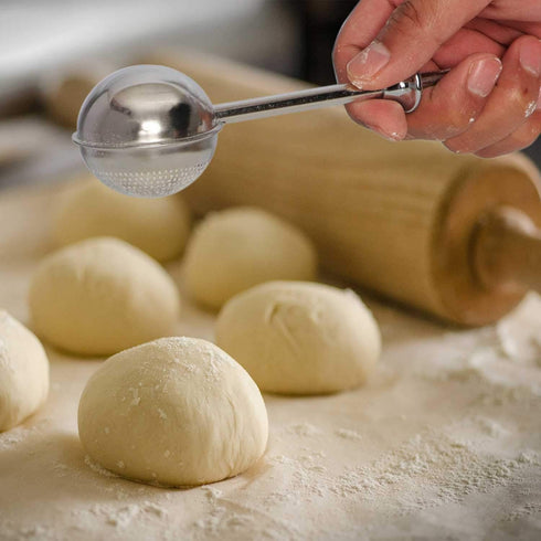 HULISEN Set of 2 Flour Duster for Baking, Stainless Steel Powdered Sugar Shaker Duster with Spring-operated Handle
