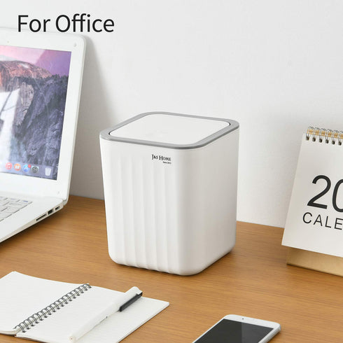 SUBEKYU 0.6 Gal Mini Desktop Trash Can with Lid, Small Square Countertop Garbage Bin for Office and Kitchen