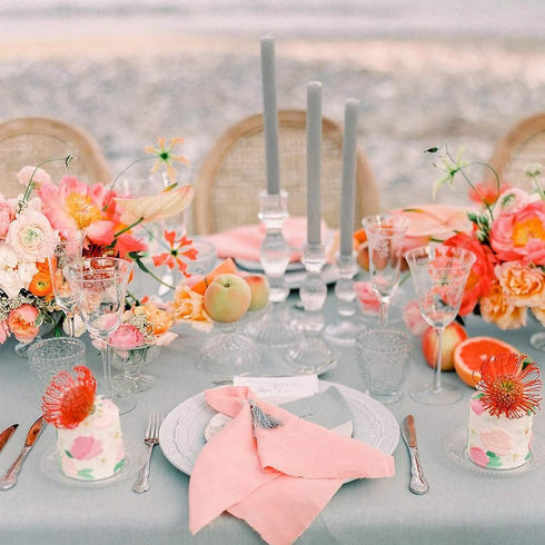 100% Cotton Cloth Napkins Set of 4, Washable Dinner Napkins 18x18 Inches with Hemmed Edges for Events & Parties
