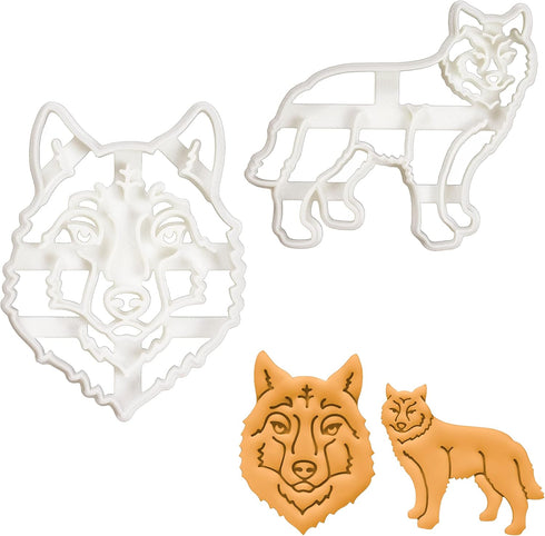 Set of 2 Wolf Cookie Cutters, Designs: Face and Body, 2 Pieces - Bakerlogy