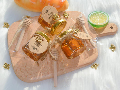 20 Pack 1.5 oz IIKUM Glass Honey Jars, Hexagon Honey Pots with Lids, Wooden Dippers, Bee Pendants, Gift Bags, Thank You