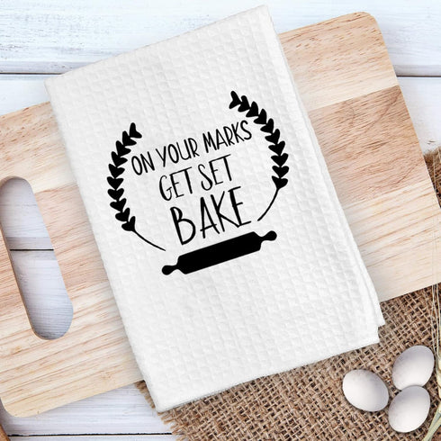 ZJXHPO Get Set Bake Towel, British Baking Show Inspired Kitchen Gift for Bake Lovers
