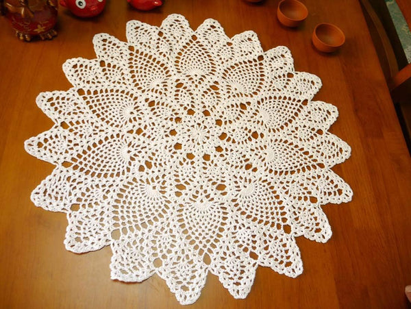 Damanni Cotton Handmade Crochet Lace Tablecloth Doilies - Round, Beige, 20 Inch