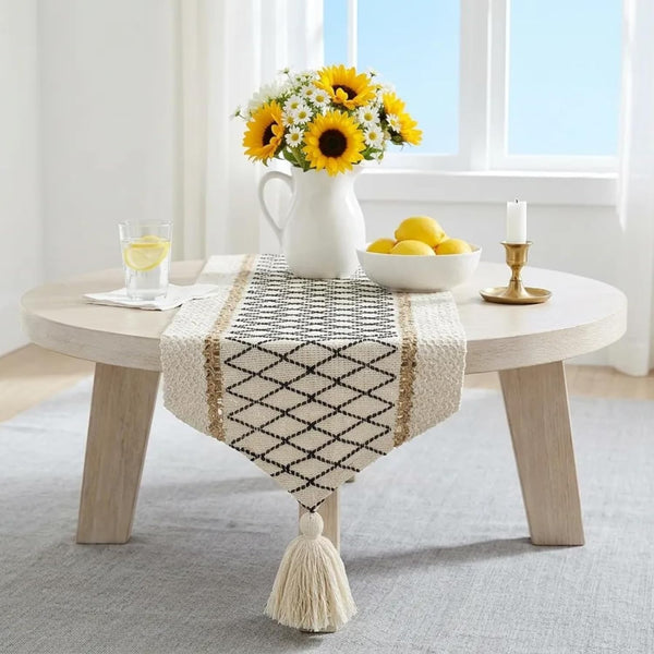 yuboo Boho Table Runner Triangular End, Small Table Runners 36 Inches, Macrame
