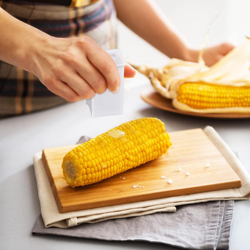 2 Pack Aodaer Butter Spreader Plastic Butter Spreader with Built-in Cover Corn Cob Butter Holder Spreads Butter