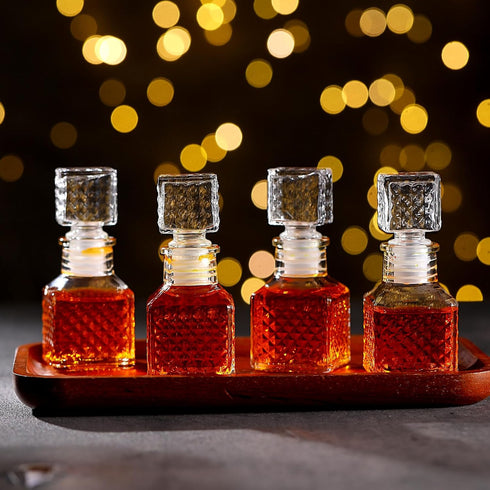 Chuangdi 24 1.7oz Pcs Mini Glass Wine Bottles Glass Patron Bottles with Stopper Decorative Tequila Bottle for Whiskey