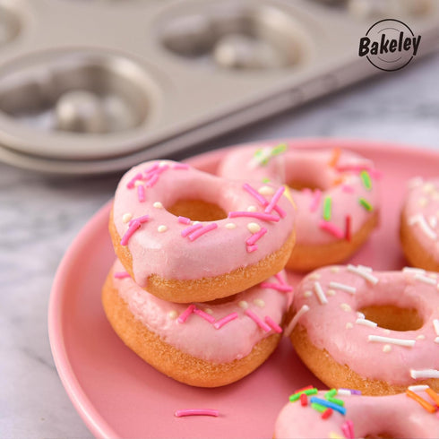 Heart Donut Pan, 6 Cavity Heavy Duty Steel Non-Stick Bundt Pans for Oven Baking (Champagne Gold)