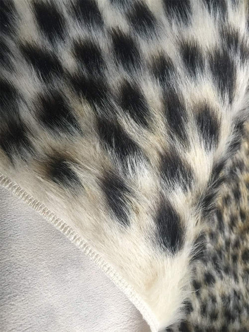 Leopard Print Rug, Faux Fur Cheetah Carpet for Office, Living Room, Bedroom, Non-Slip Home Decor 40x37 Inch