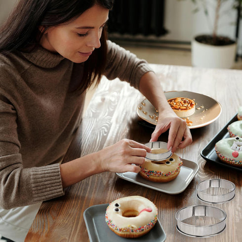 12 Pack 4 Inch Metal English Muffin Rings, Nonstick Pastry Mold, Stainless Steel with Silicone Brush