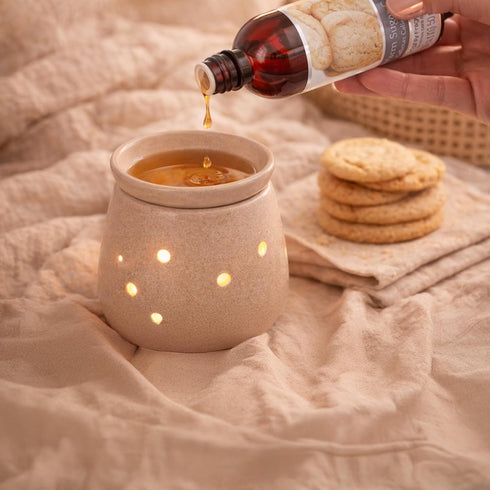 Set 2, 5oz Settings.P1 Hosley Warm Sugar Cookies Fragrance Warming Oils, of Each. Ideal Gift for Weddings, spa, Reiki
