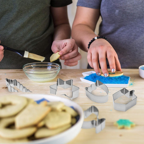 The Dreidel Company Stainless Steel Hanukkah Cookie Cutters, 5 Shapes: Menorah, Dreidel, Star, Maccabee Shield
