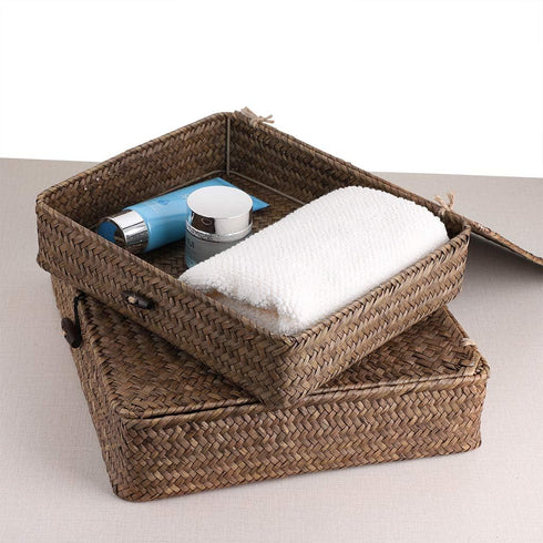 Hipiwe Set of 2 Flat Woven Wicker Storage Bins with Lid, Natural Seagrass Basket, Multipurpose Home Boxes for Shelf