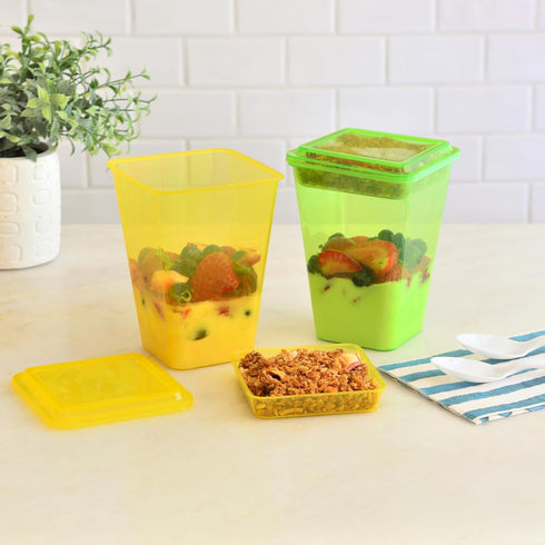 7 Sets 12 Youngever Plastic Parfait Cups with Lids and Inserts, Reusable Yogurt Cups - Spill and Leak Proof (Large