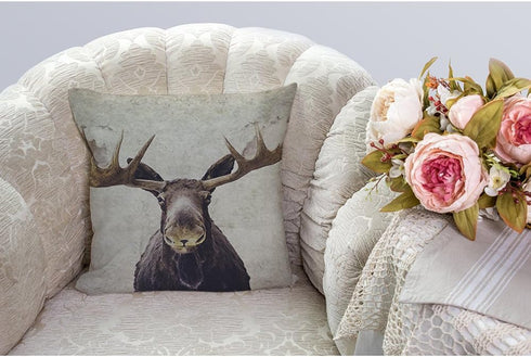 HGOD DESIGNS Moose Throw Pillow Case, Cotton Linen Square Cushion Cover for Home Decorative Sofa Armchair 18 x 18 inch