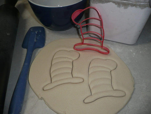 Cat in the Hat Cookie Cutter, Red, Made in USA, PR3429
