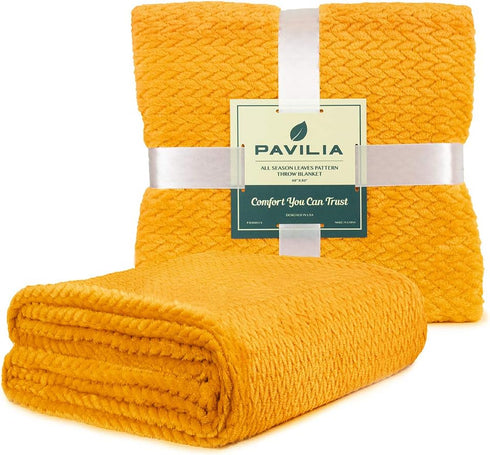 Cozy 60x80 inch PAVILIA Soft Fleece Yellow Throw Blanket for Couch, Lightweight Plush Warm Blankets for Bed, Fuzzy