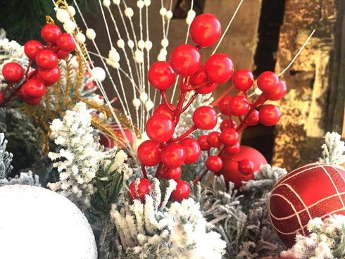 24 pcs Christmas Berries Stems Artificial Red Berry Stems for Christmas Tree Ornaments Crafts Holiday and Home Decor