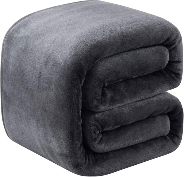 Fleece Blanket Queen Size for All Season 350GSM - Premium Lightweight Anti-Static Throw for Queen/Full Size Bed, Dark