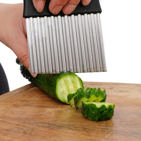 Crinkle Cutter Wavy Chopper Knife, Upgraded Stainless Steel Blade for Safe Kitchen Tools, Black