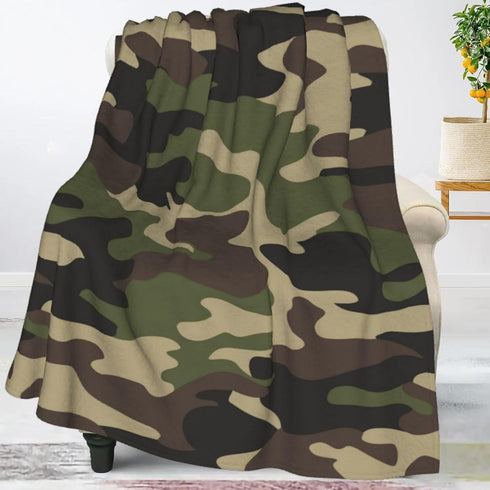 Perinsto 60"X50" Military Camouflage Pattern Throw Blanket Ultra Soft Warm All Season Green Camo Decorative Fleece