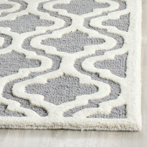 2' 3' CAM132D SAFAVIEH Cambridge Collection x Silver / Ivory Handmade Moroccan Premium Wool Accent Rug