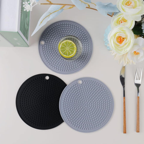 2 Pcs Round Silicone Trivets Pot Holder Mats, Extra Thick Silicone Trivets Heat Resistant hot Pads, Non-Slip Insulation