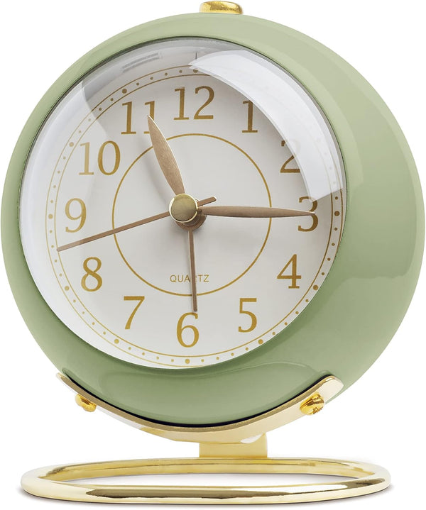 SHISEDECO Small Table Clock, Classic Non-Ticking Tabletop Alarm Clock with Backlight, Battery Operated Astronaut Desk