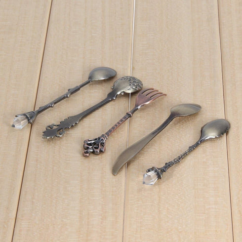 Vintage Style Dessert Spoons - Awakingdemi Metal Carved Fruit Spoons for Kitchen Dining Bar, 6pcs/set