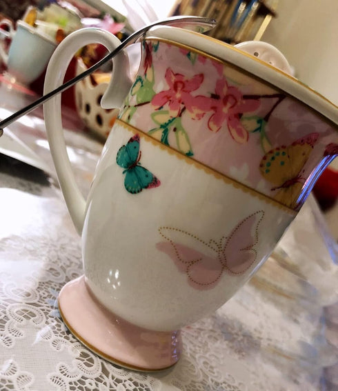 YBK Tech Euro Style Porcelain Tea Cup Coffee Mug with Lid for Breakfast Home Kitchen (Butterflies Pattern, Pink)