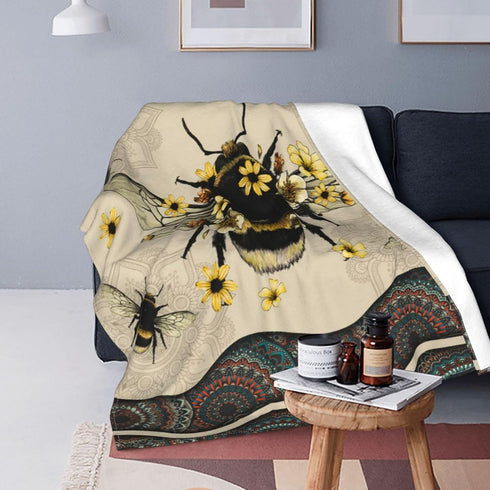 dollffey 50"X60" Bee Blanket Bees Sunflower Decor Throw Blanket Super Warm Soft Plush Lightweight Fleece Flannel Winter