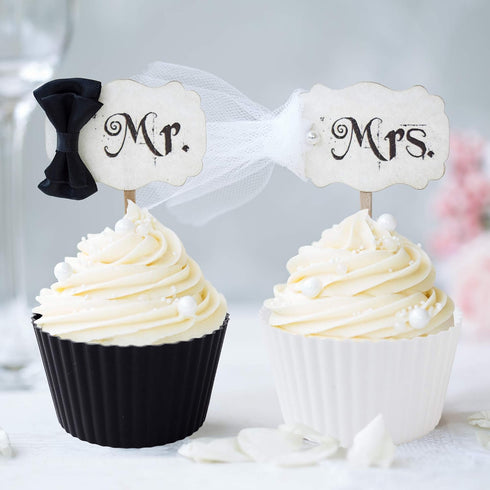 Fox Run 73930 Silicone Cupcake Liners, Black & White, Set of 12 by Fox Run