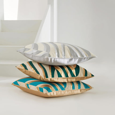 THE-TINOART 20x20 Inch Geometric Accent Throw Pillow Covers Emerald Green and Metallic Gold Jacquard Decorative Pillow