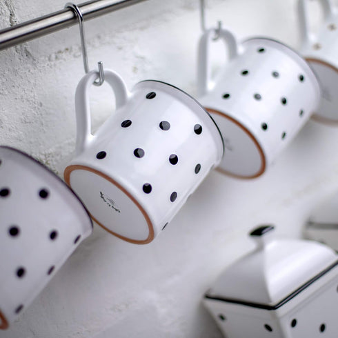 City to Cottage Handmade Extra Large 17.5oz/500ml White and Black Polka Dot Ceramic Mug for Hot Chocolate, Coffee, Tea