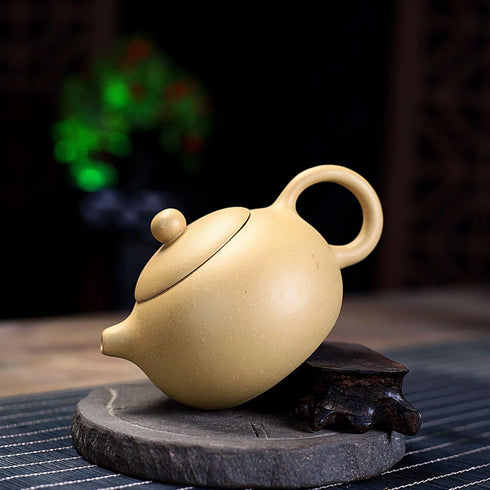 Clay Teapot 6.8oz/200ml, Handmade Chinese Yixing Zisha Purple Sand Small Xishi Tea Pot for Kungfu Tea