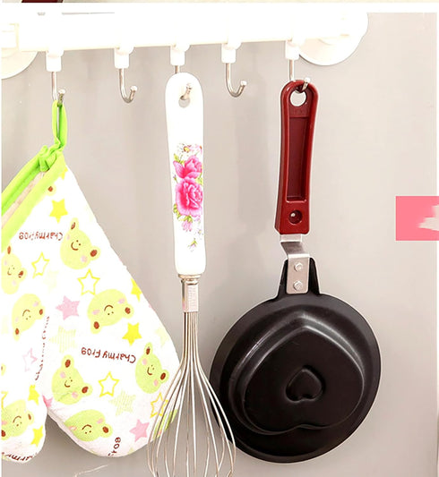 YIKANGHENG Mini Frying Pan, 4.8 Inch Heart Shape Iron Egg and Omelet Pan with Nonstick Coating for Kitchen (Heart)
