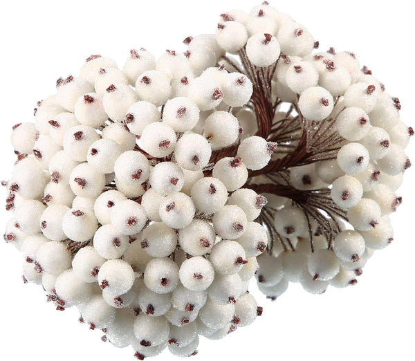 Tatuo 400 Pieces Artificial Frosted Holly Berries, Fake 12 mm Mini Fruit Berry Flower Fall Decor (White)