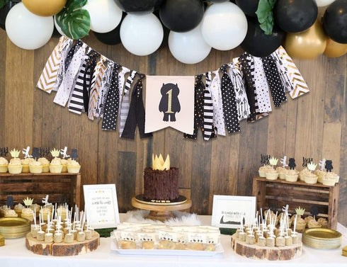 WAHAWU 1st 1st) Wild One Banner for Birthday - Black and Gold , Baby Boy's Shower Decorations , Photo Decoration Props