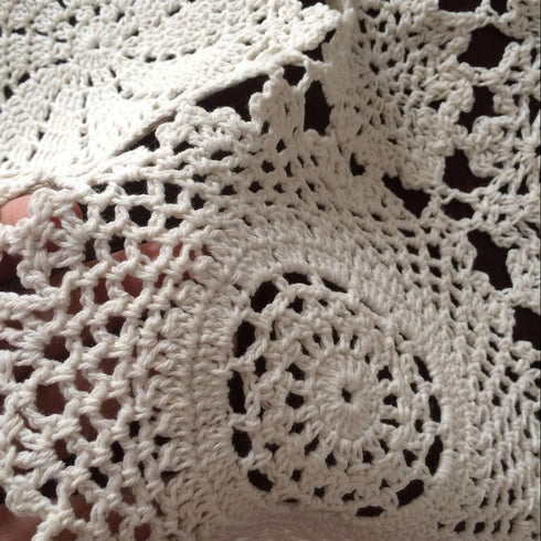 Abreeze Rustic Floral Table Runner, Hand Crochet Table Doily, Beige Cotton Lace Table Decoration 15.7"X59"