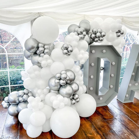 KOMOREBI White Balloons 12 Inch 100pcs Plain Latex Balloons for Birthday Engagement Wedding Baby Shower Party