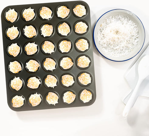 Fox Run Mini Macaron Baking Pan, 11.9” x 9.8” by Fox Run